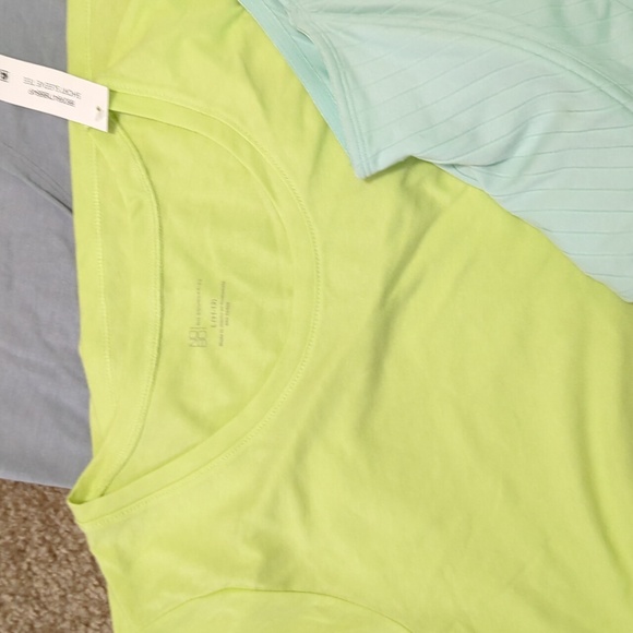 DONATED - Picture 2 of 8